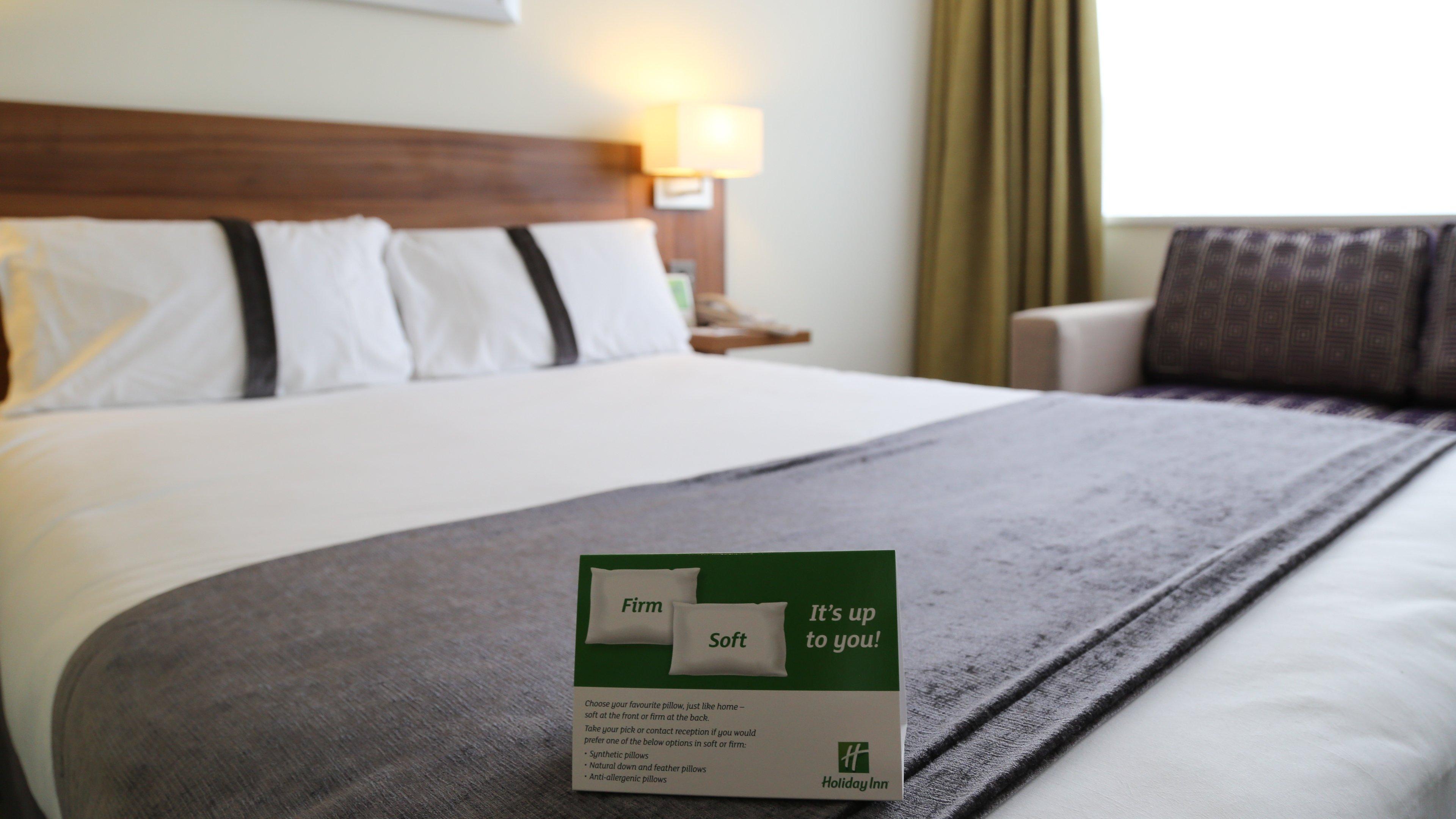 Holiday Inn Runcorn M56 Junction 12 By Ihg Exteriör bild