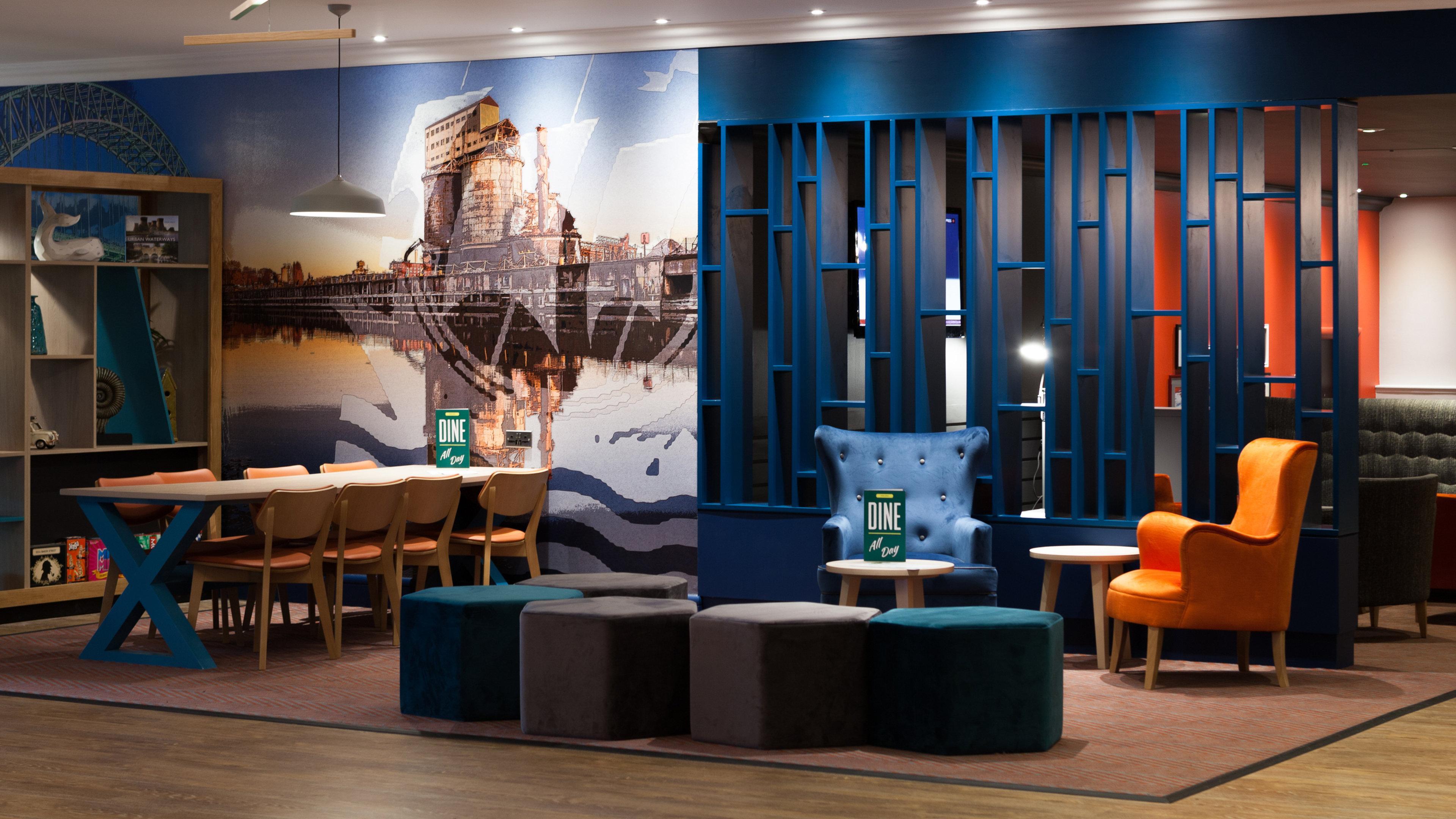 Holiday Inn Runcorn M56 Junction 12 By Ihg Exteriör bild